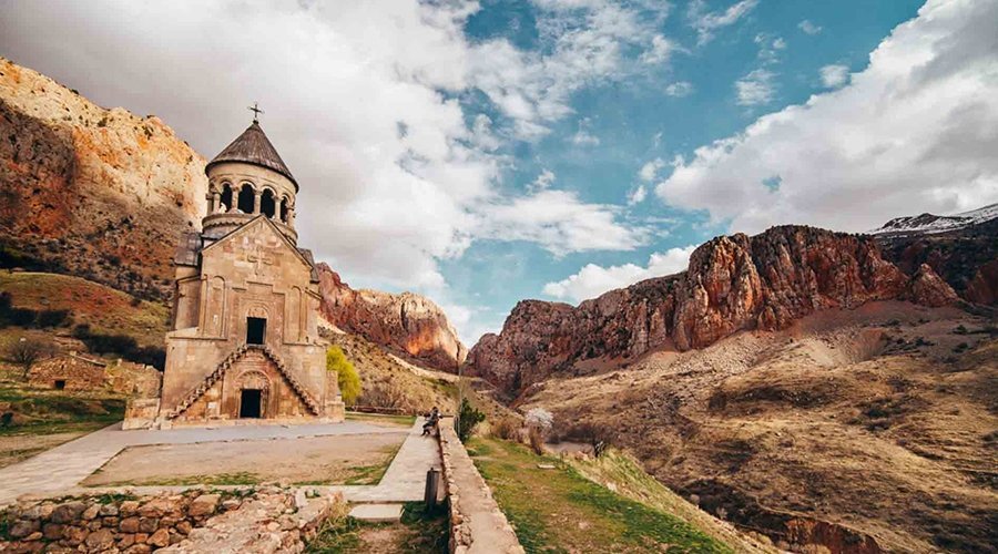Khor Virap, Noravank, Birds-Cave, Hin Areni wine factory