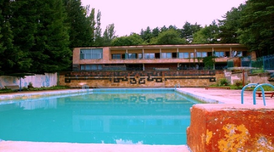 Anahit Resort