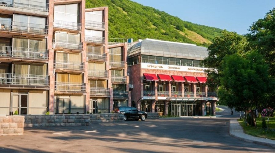 Best Resort Aghveran