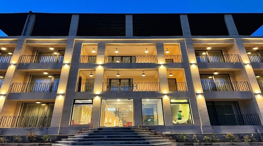 Dream Hotel
