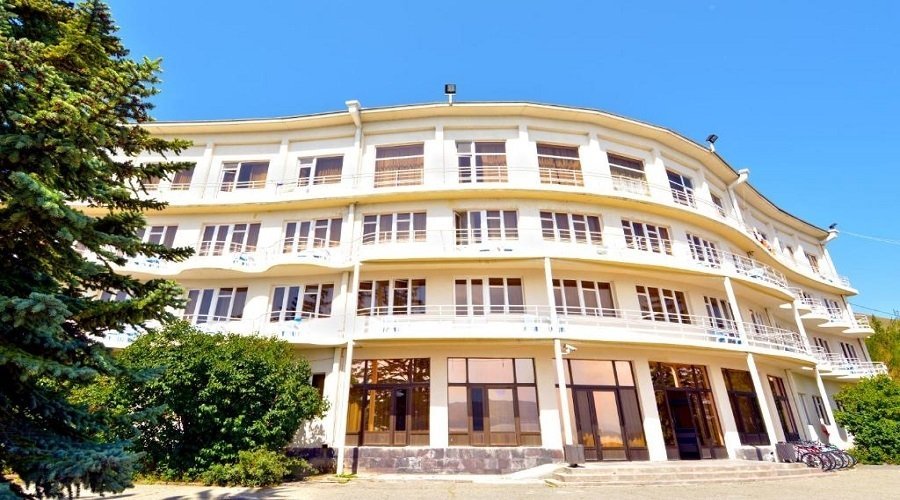 Hotel Kaputak Sevan Resort