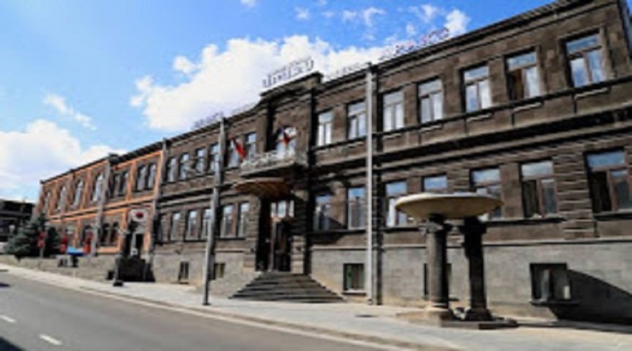 Araks Hotel
