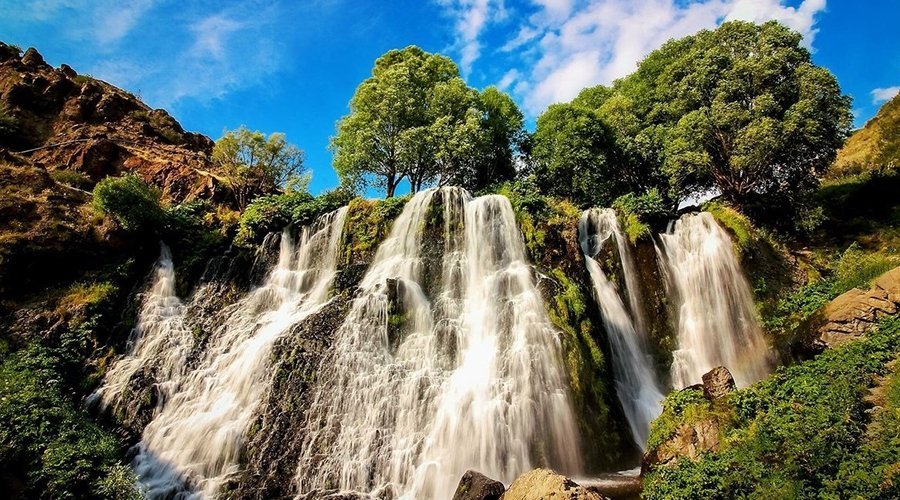 Shaki Waterfall